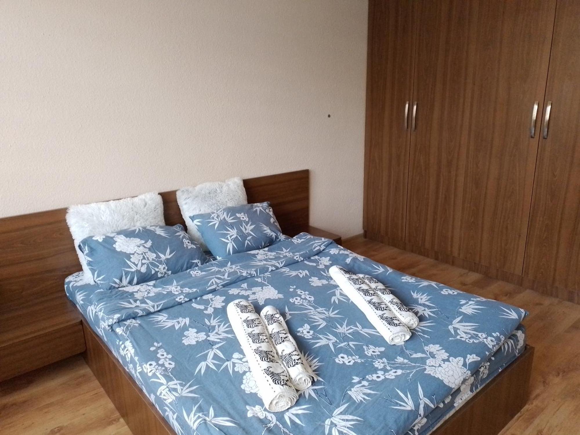 Апартамент "Рая" Dobrich Kamer foto